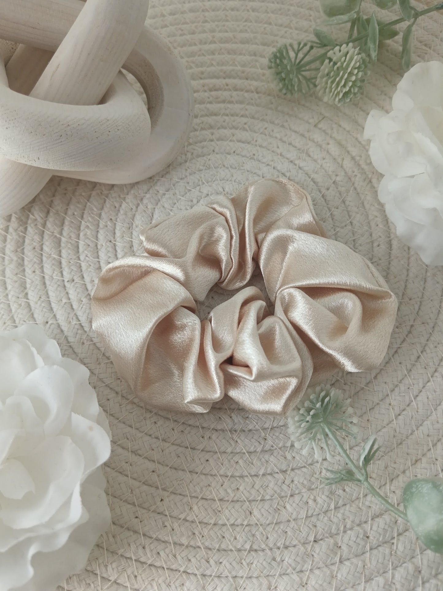 Chouchou Satin Beige