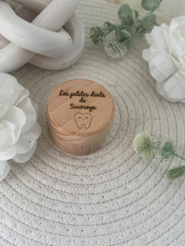 Boîte à dents en bois personnalisée – Souvenir d’enfance unique