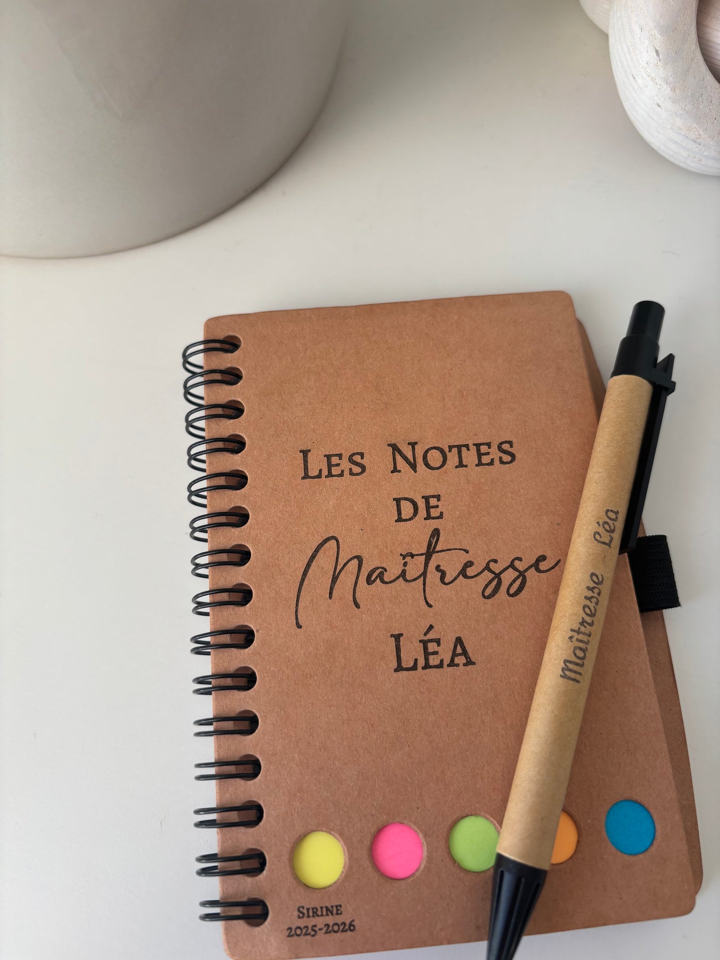 Petit carnet de notes personnalisé avec stylo