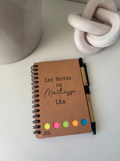 Petit carnet de notes personnalisé avec stylo