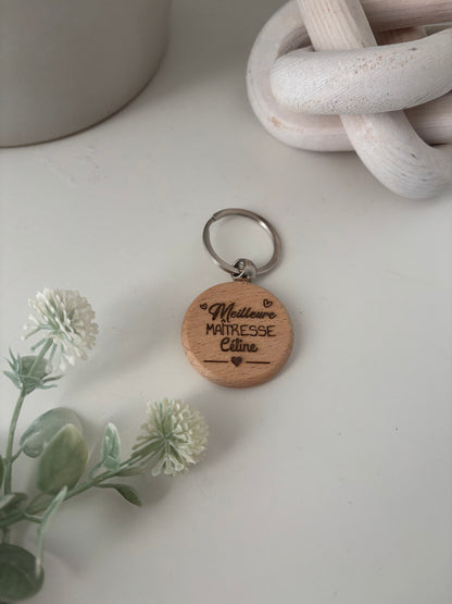 Porte-clé rond en bois gravé