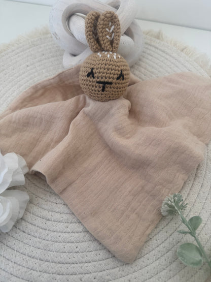 Doudou personnalisé - Lapin en gaze de coton